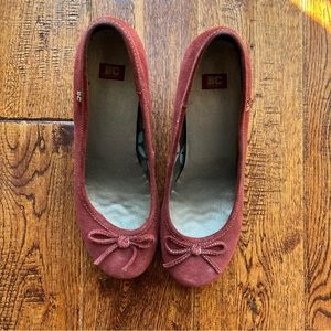 GUC BC Red Suede Wedges - Women’s size 8.5